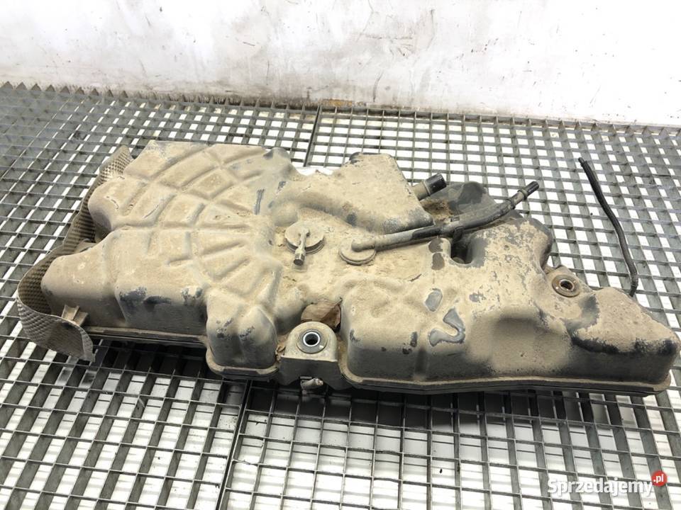 ZBIORNIK SCR DACIA DUSTER 172A22884R 15 116