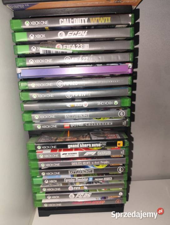 Konsola Xbox one 18 gier dwa pady kujawsko-pomorskie Gniewkowo