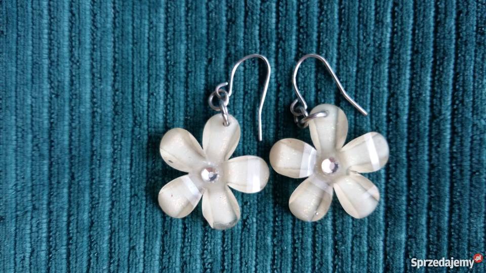 Kolczyki kwiatki mgiełkowe plastikowe Łódź sprzedam