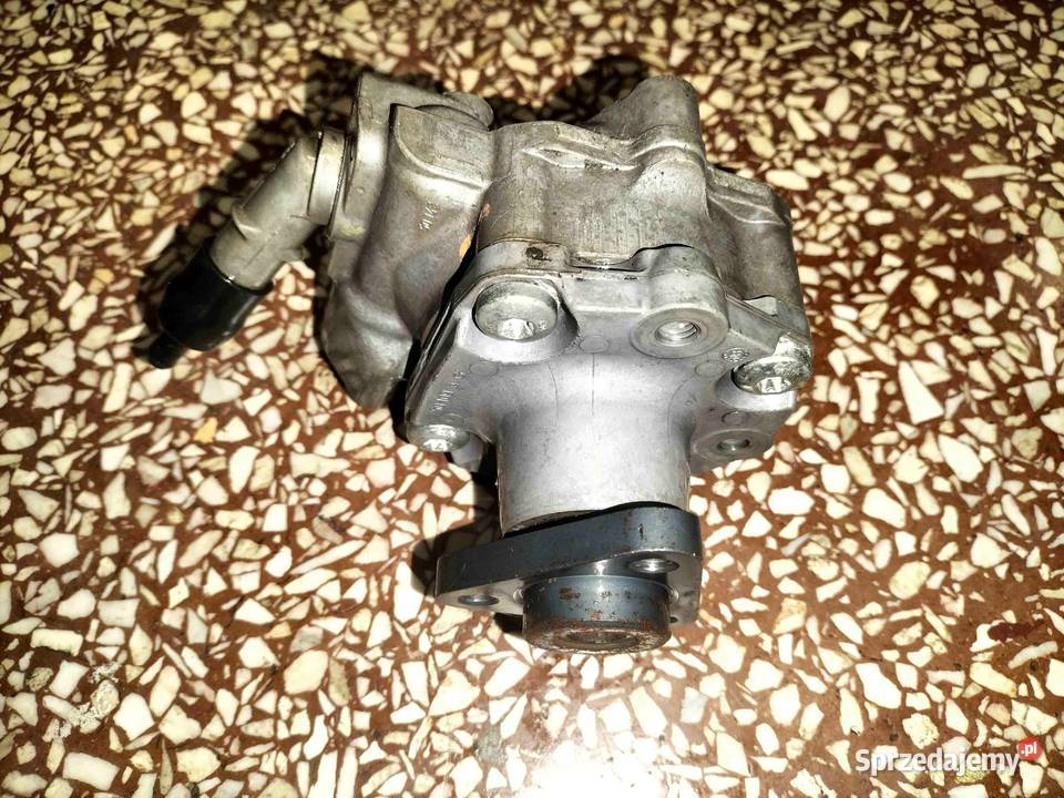 POMPA WSPOMAGANIA AUDI A4 B8 8K2 8KH A5 8T Poręba
