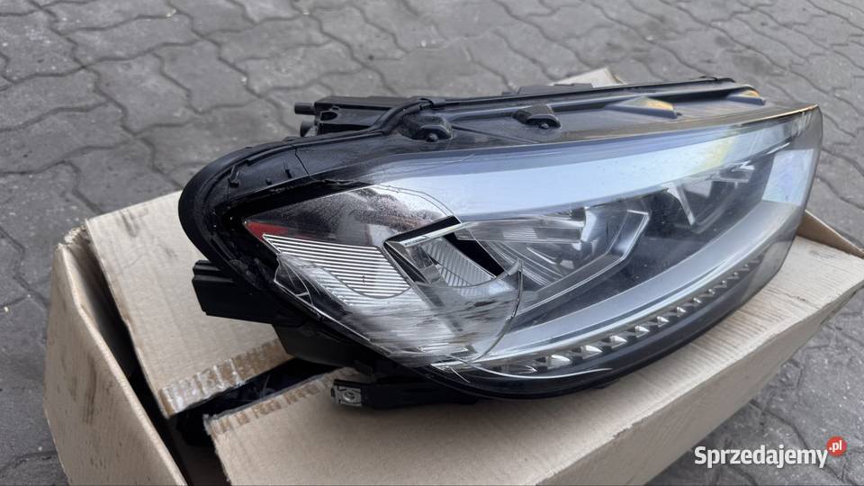 VW Touran 2023 reflektor prawy Lampy przednie Sulejówek sprzedam