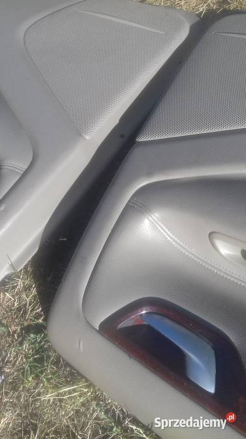 Boczek boczki drzwi light grey tylne Volvo s60 I osobowe Kraków