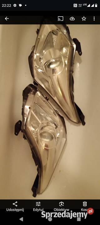 Okazja Lampy przednie orginał oe Toyota Avensis Lampy przednie dolnośląskie Wrocław