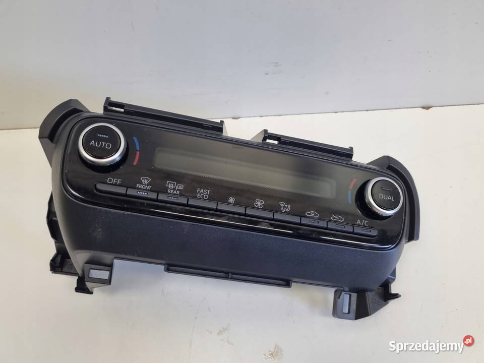 PANEL KLIMATYZACJI Toyota Yaris IV Nawiewu Rudka