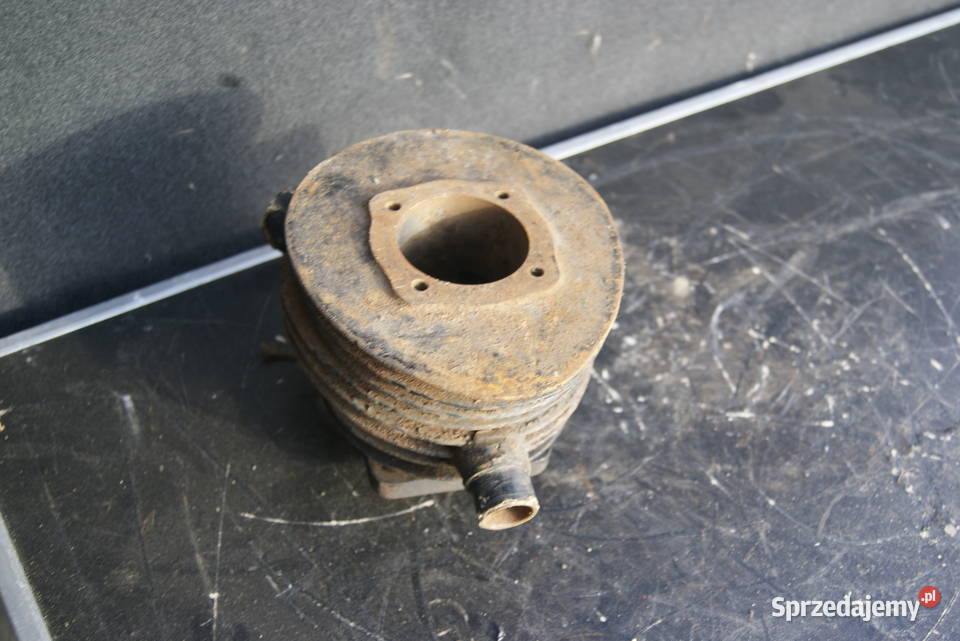 CYLINDER TŁOK VICTORIA 125 KR TRIUMPH 125 ILO Cylindry, głowice, pierścienie Rybnik