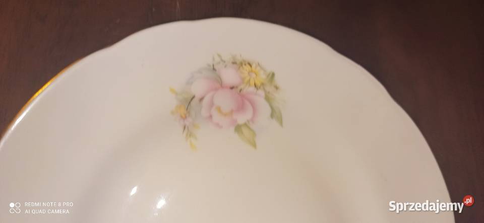 Talerzyk spodek podstawka
Royal Stuart Made in Gdańsk