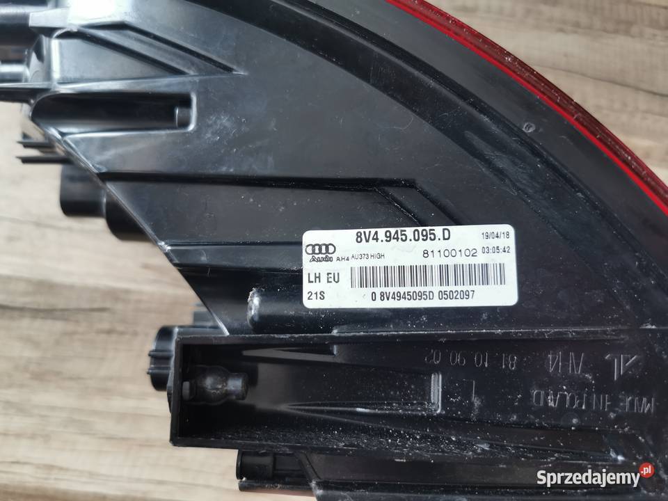 Lampa tył lewa LED Audi A3 8V Sportback