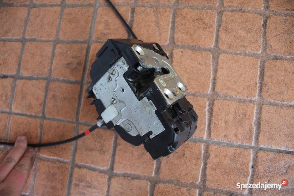 ZAMEK DRZWI PRAWY PRZÓD 3 PIN NISSAN NOTE E11 wielkopolskie sprzedam