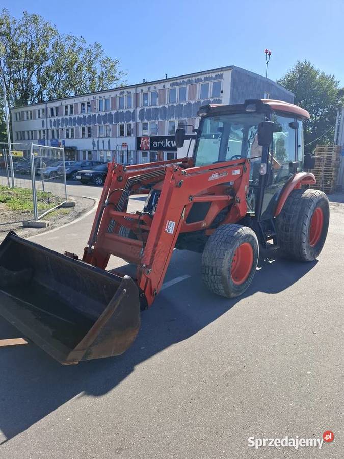 Koparko ładowarka na maszynie Kioti rx7330 Świdnik