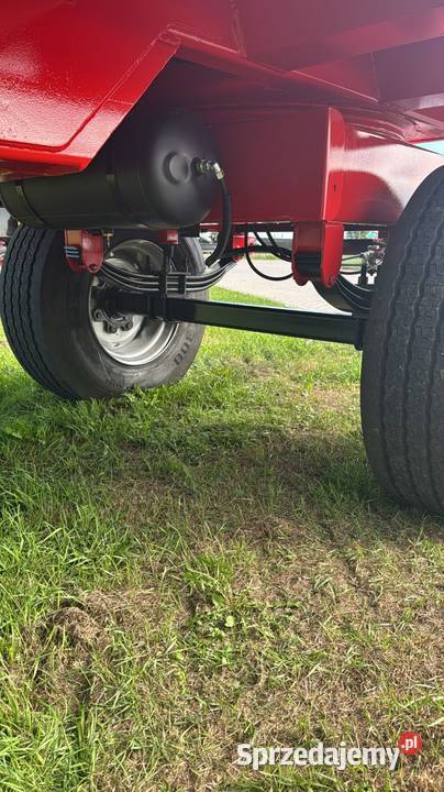 Przyczepa do bel platforma AGL 3osie do balotów Rząśno