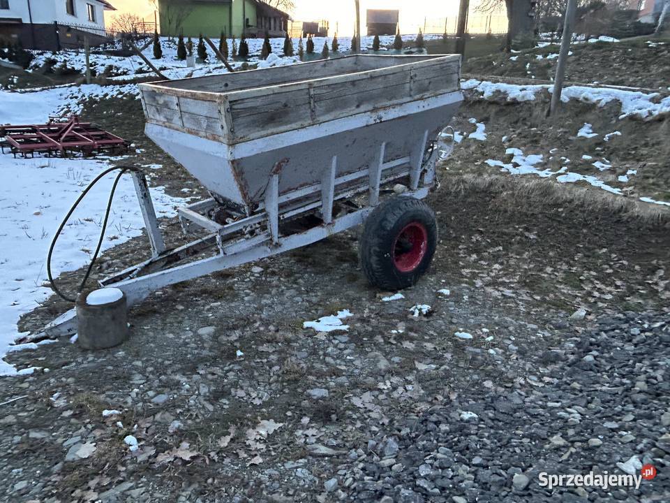 Rozsiewacz nowozu rcw wapniarka posypywarka Nowy Sącz