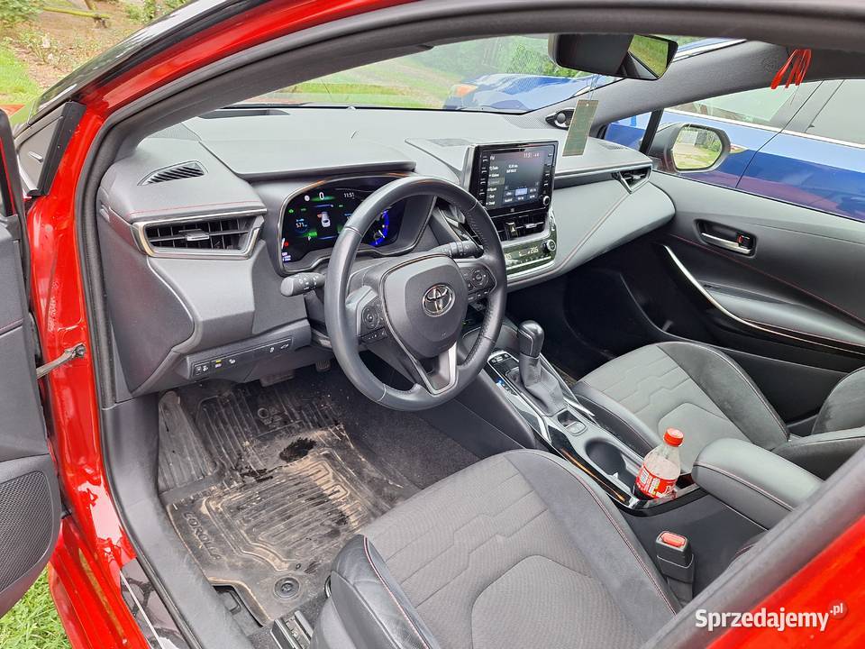 Toyota Corolla selection 20 hybrid 2022 bogata Głuchy
