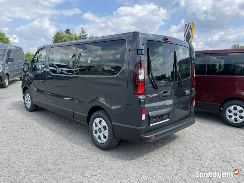 Renault Trafic Grand Equlibre Blue dCi150 ręki nieuszkodzony lubelskie Lublin