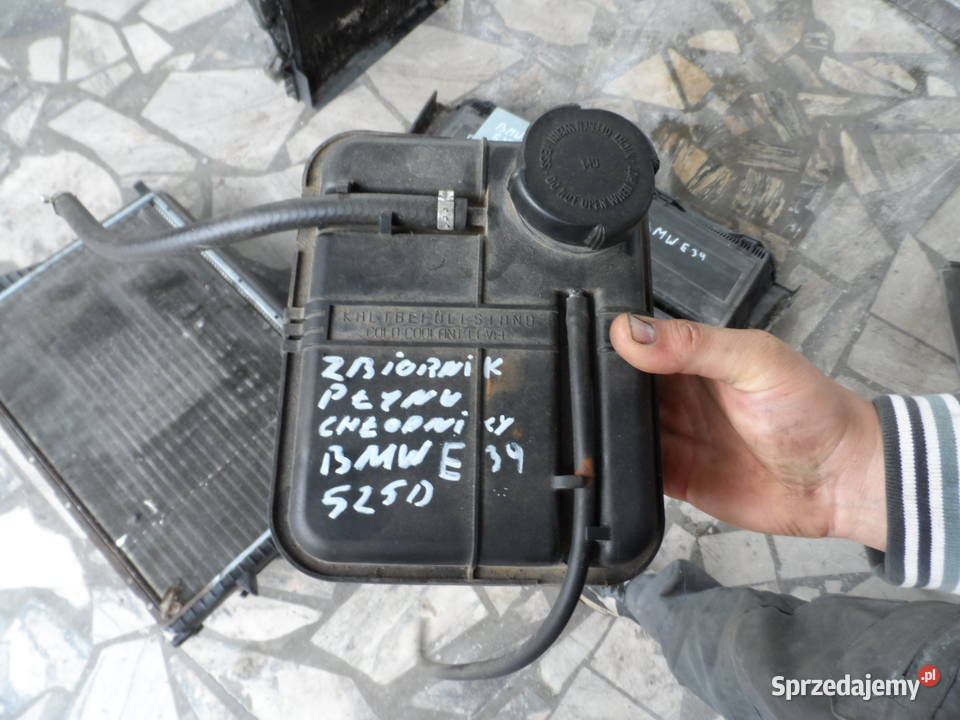 BMW E39 525D zbiorniczek wyrównawczy zbiorniki wyrównawcze pomorskie Gościcino