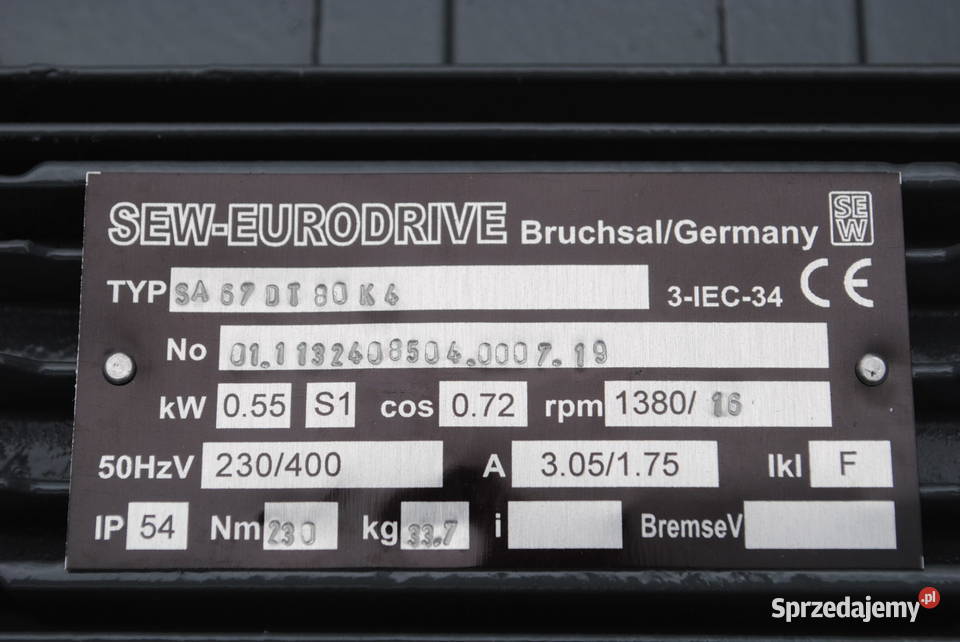 Motoreduktor kątowy 055kw 16obrmin Firmy SEW Kargowa sprzedam