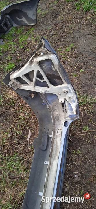 Zderzak tylny tył Ford Focus mk2 kombi 0407 Zderzaki
