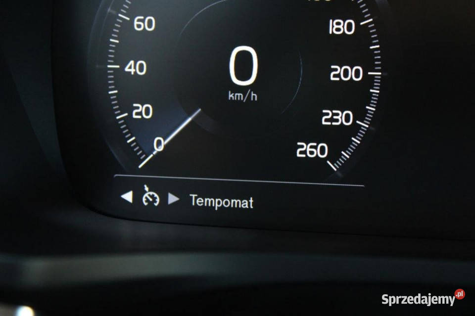 Volvo V60 2021r Tempomat Kamera CarPlay LED FV23 diesel pomorskie