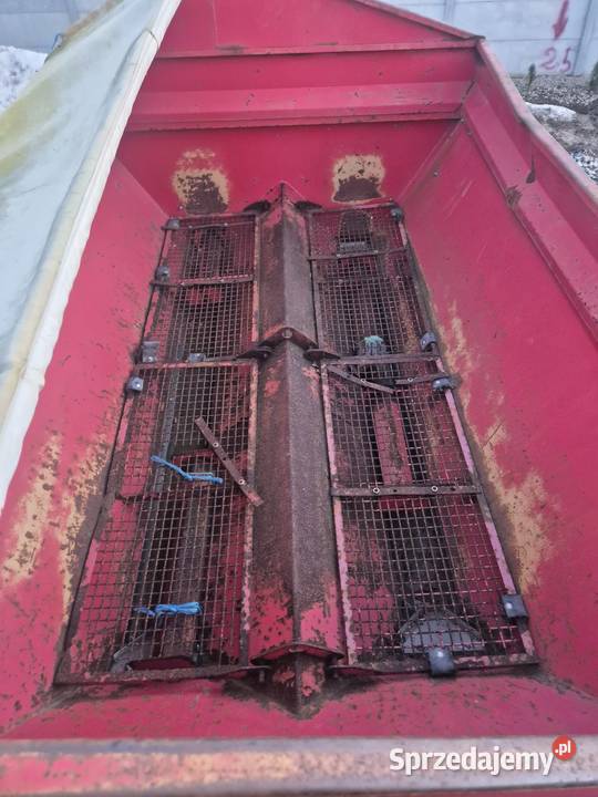 Rozsiewacz do nawozu Bredal 4 tony Nowa Karczma