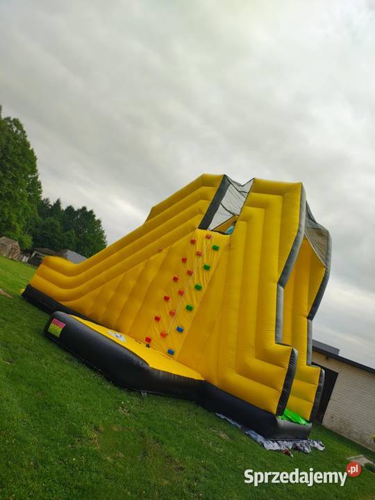 Dmuchaniec Ścianka wspinaczkowa ze zjeżdżalnią
