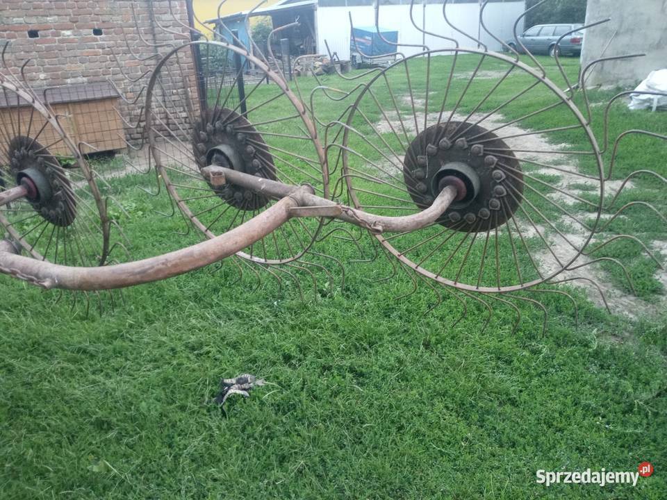 Zgrabiarka zawieszana Steniatyn-Kolonia