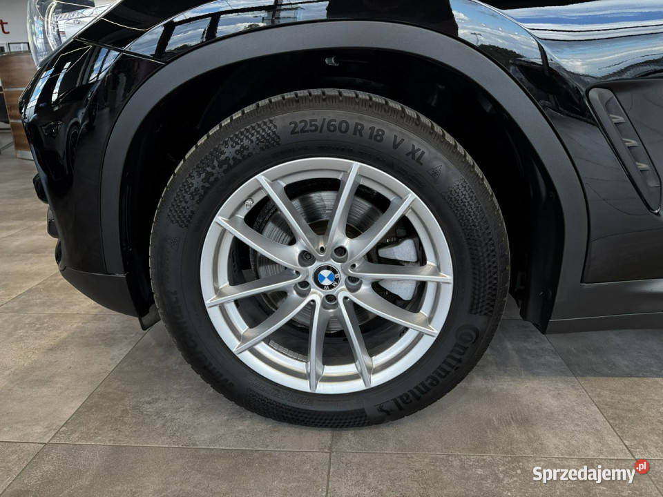 BMW X3 xdrive 20i 184 automat 2019 r salon I SUV X3 Myślenice sprzedam