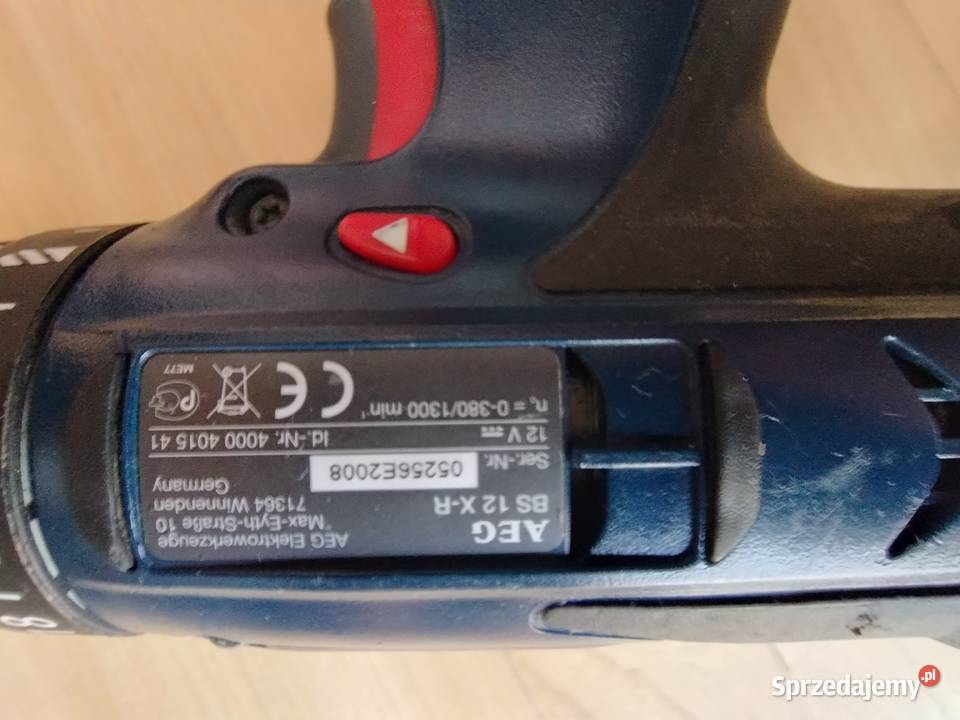 wiertarkowkrętarka plus latarka AEG 12 V Ostrów Mazowiecka