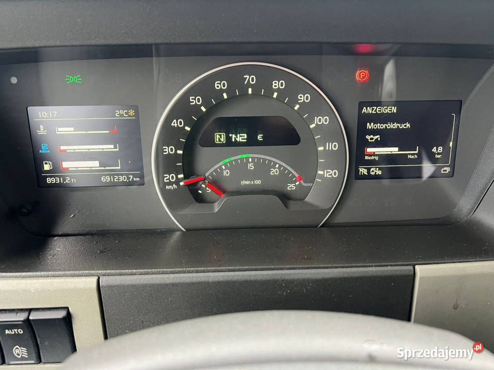 Mega ciagnik Volvo FH Lowdeck nie Warszawa