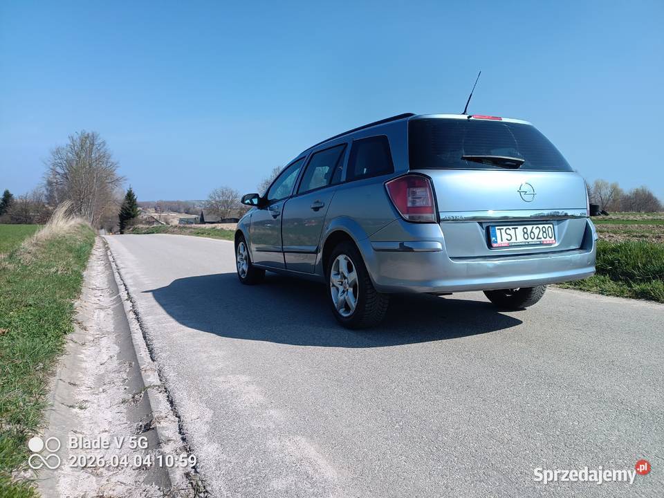 Opel Astra 2007 welurowa tapicerka Jeziorko