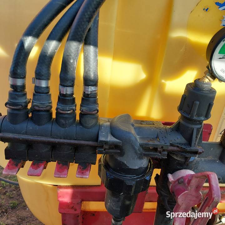 MAŁO UŻYWANY Opryskiwacz 12mb