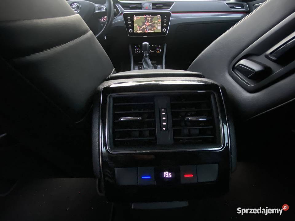 Skoda Superb BEZWYPADKOWY wzorowy stan 2O TDI Rok produkcji 2020 Grudziądz