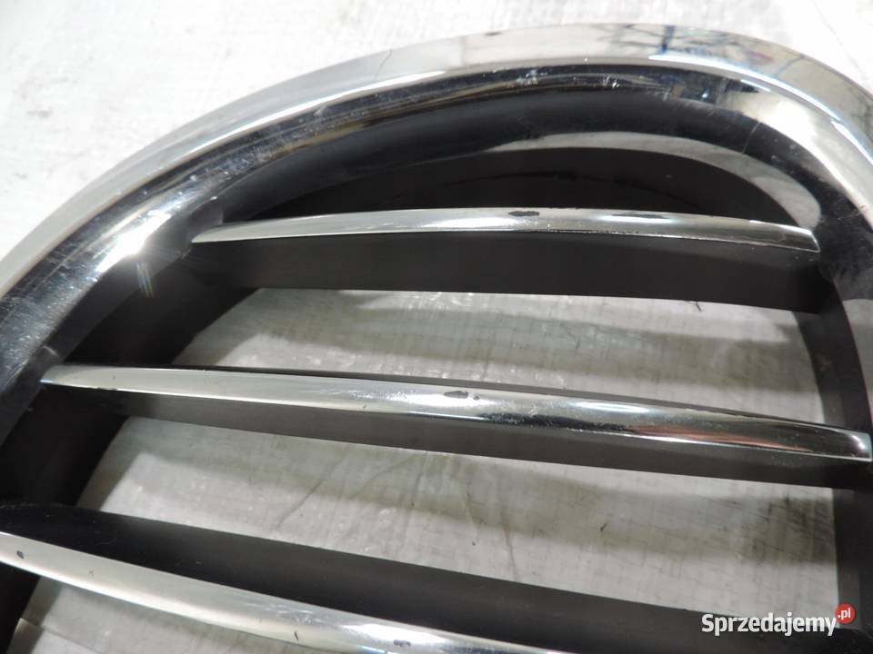 BMW 7 F01 ATRAPA PRAWA GRILL 51137295298 osobowe