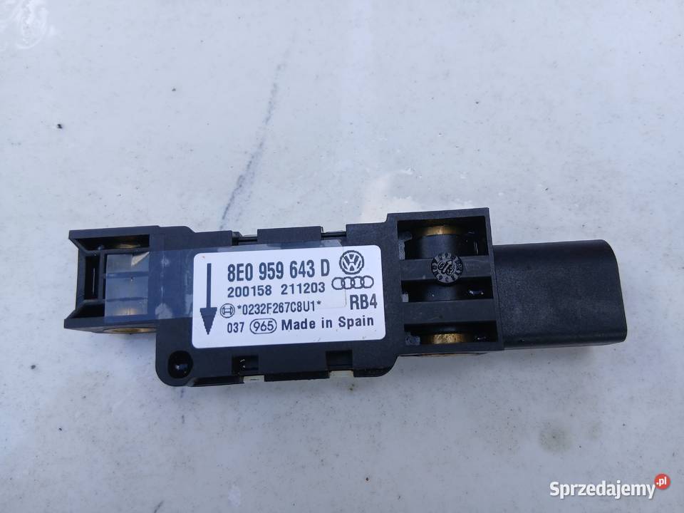 Sensor czujnik uderzenia przyspieszenia AUDI A4 osobowe Szczerbice