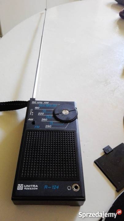 Radio przenośne Unitra Rzeszów R124 Poznań sprzedam