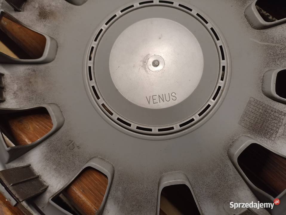 Kołpak samochodowy uniwersalny VENUS 15 Kołpaki Kraków