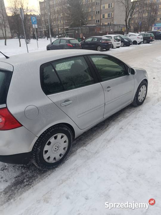 Golf V 2005 19Disel Łuków