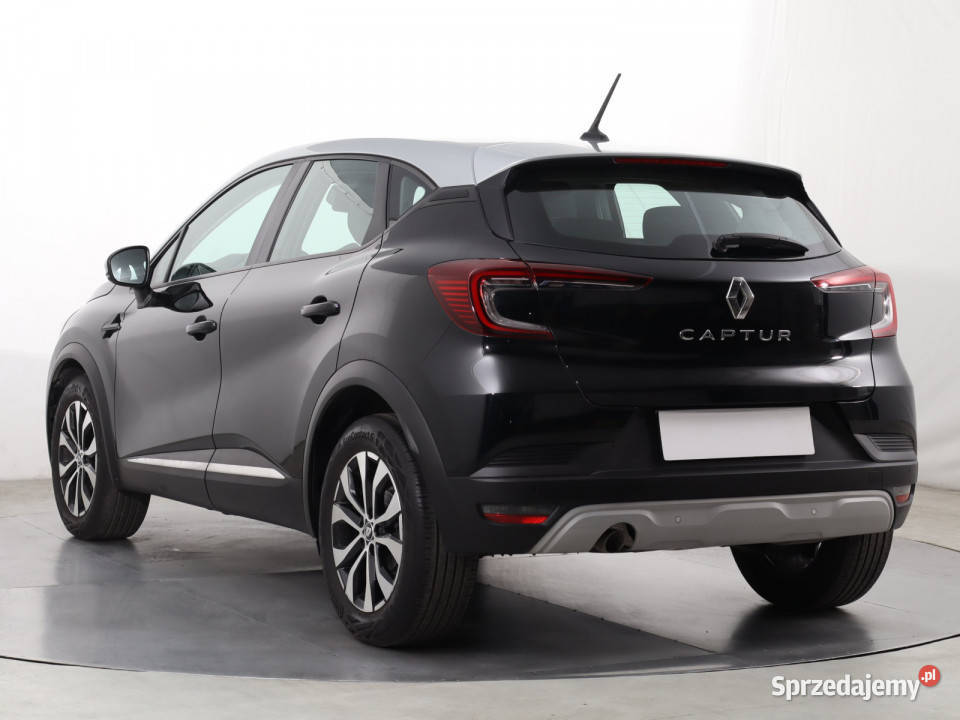 Renault Captur 13 TCe Rok produkcji 2020 Samochody osobowe Katowice