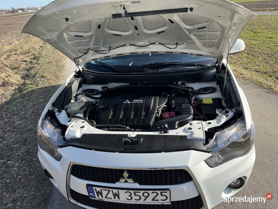 Mitsubishi Outlander 22 4x4 AWD Manual Hak diesel Zwoleń sprzedam