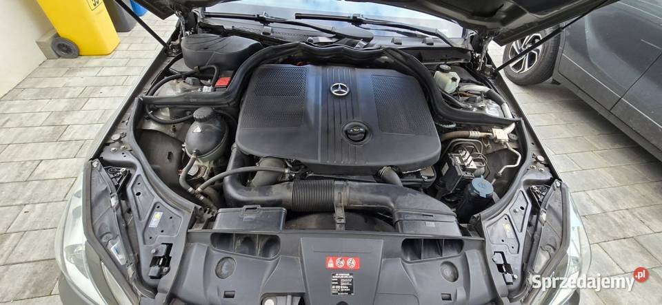 zadbany mercedes e220 Świdnica