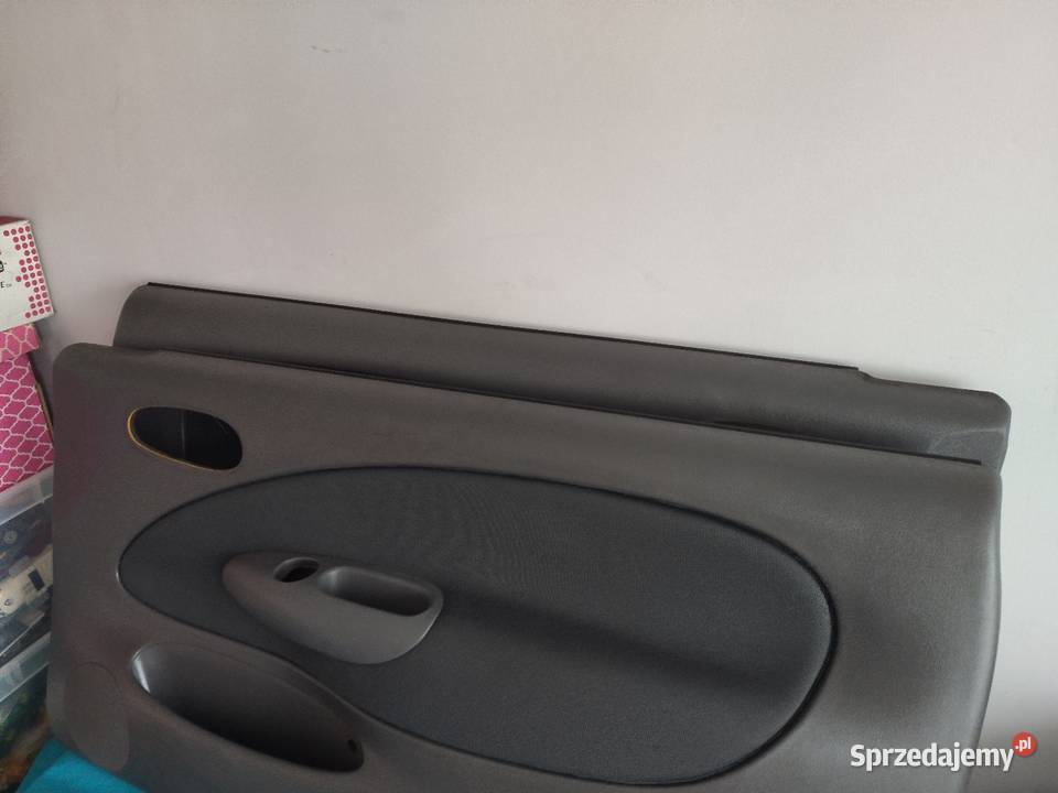 Panele dzwi Ford Fiesta mk4 Wągrowiec