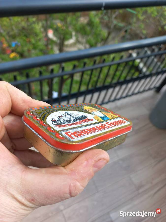 Stara puszka pastylkach fishermans friend Piastów