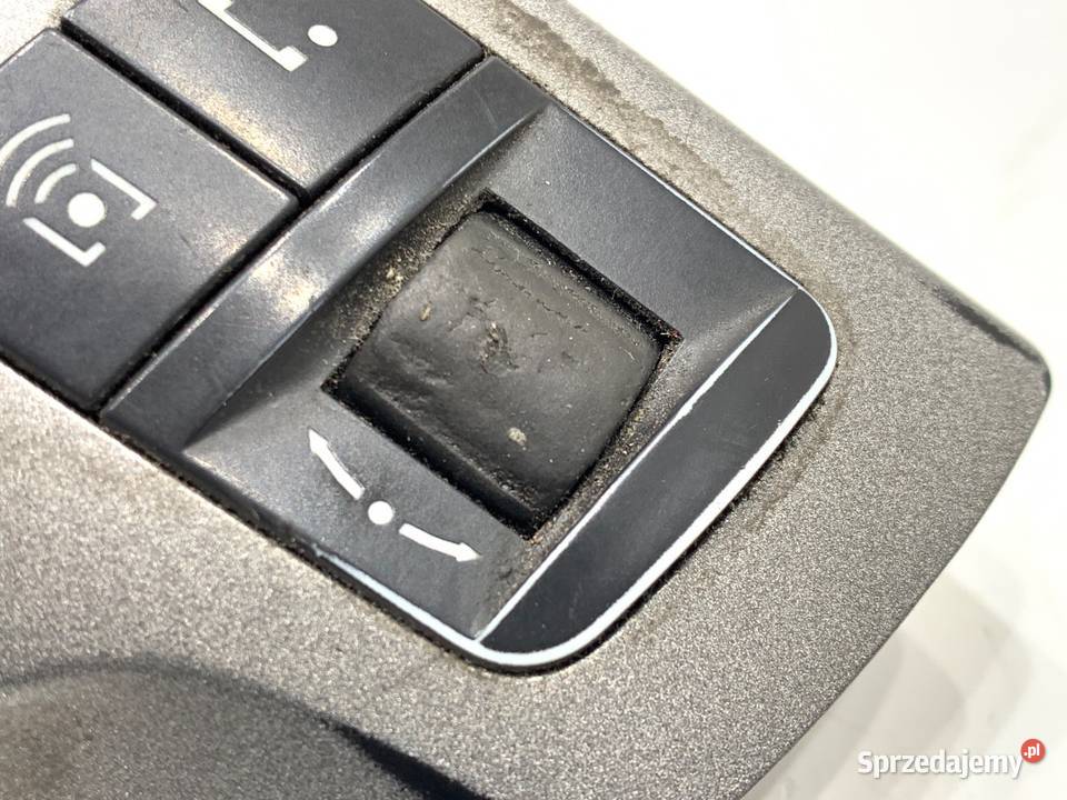 PRZEŁĄCZNIKI KIEROWNICY OPEL ASTRA H 0414 osobowe sprzedam