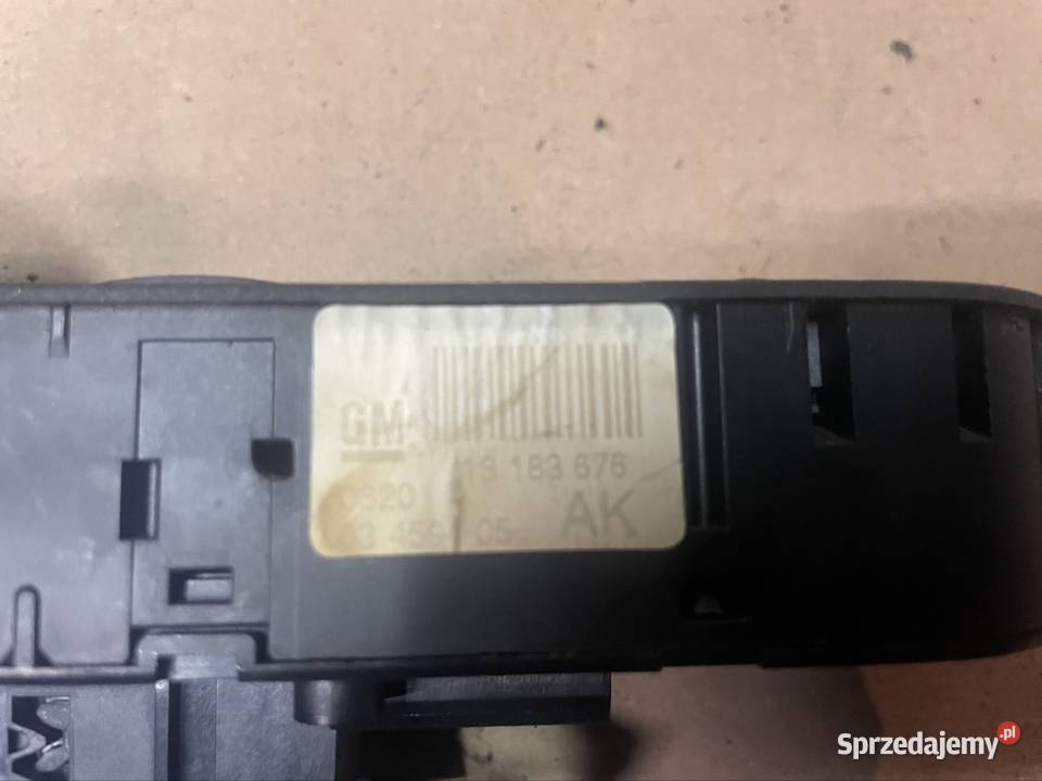 13183676 panel przełącznik szyb lusterek Opel Szczecin