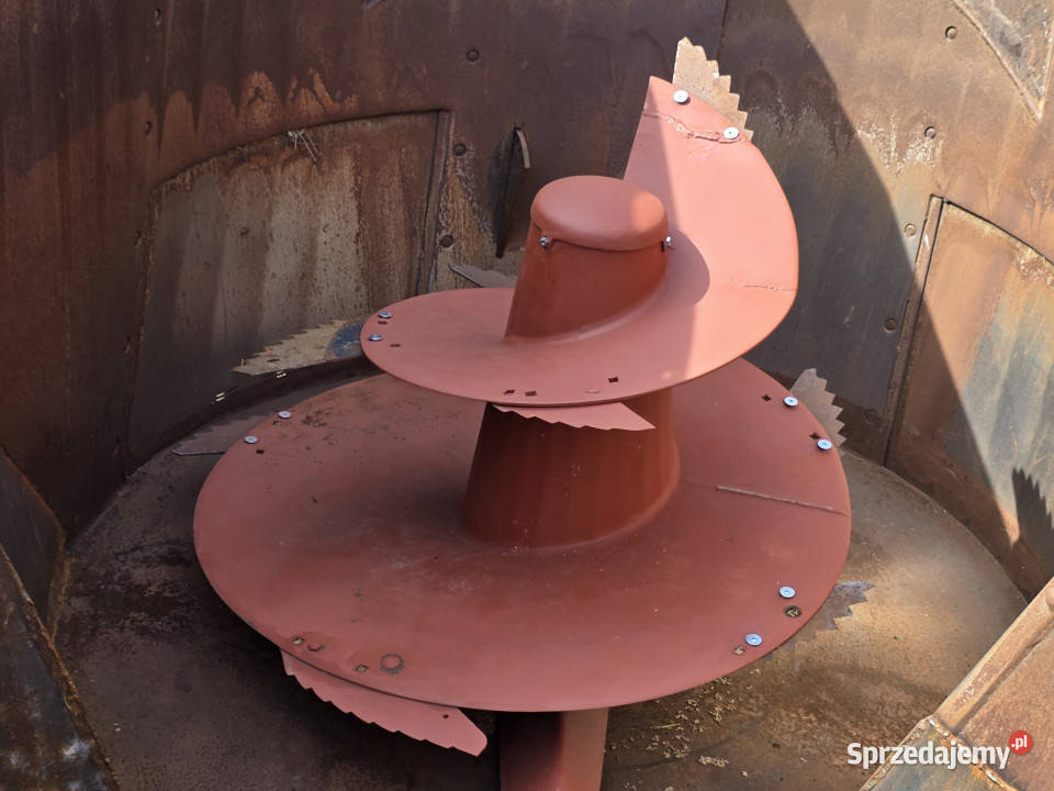 Wóz paszowy KUHN Euromix I EUV270 2270 22 m3 16 podlaskie Baliki sprzedam