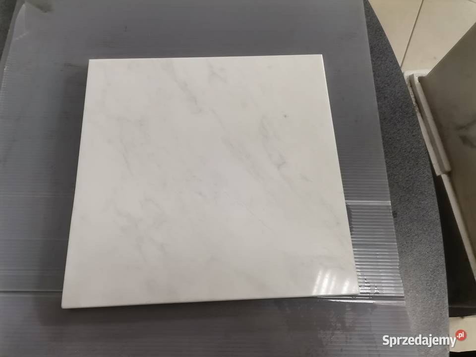 Marmur biały Grecki płytki 305x305x11m Budownictwo i akcesoria Białystok