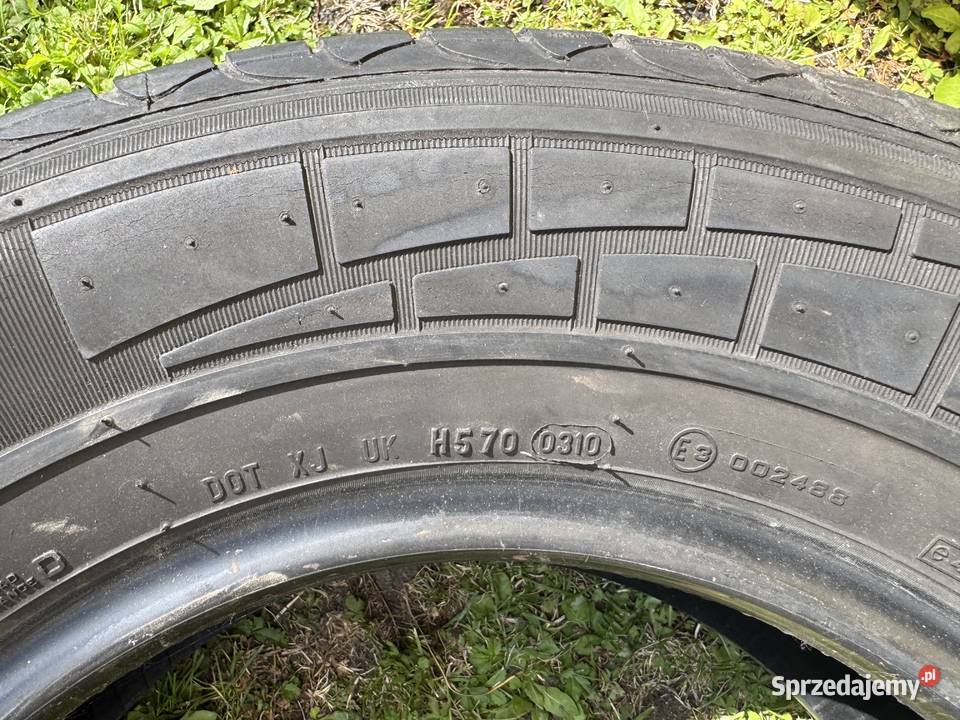 Opony 22570 R15C Pirelli Chrono 2 55mm świętokrzyskie Stąporków