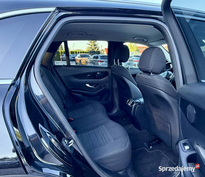 Mercedes GLC 200 4MaticSerwisowanyGwarancja I gniazdo AUX dolnośląskie sprzedam