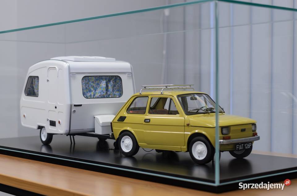 Model DEAGOSTINI Fiat 126p przyczepa Niewiadów Przeźmierowo