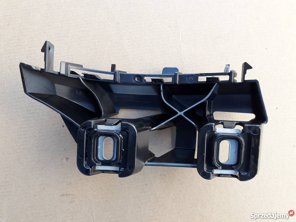 MERCEDES C KLASA W205 ŚLIZG ZDERZAKA PRAWY TYŁ części blacharskie