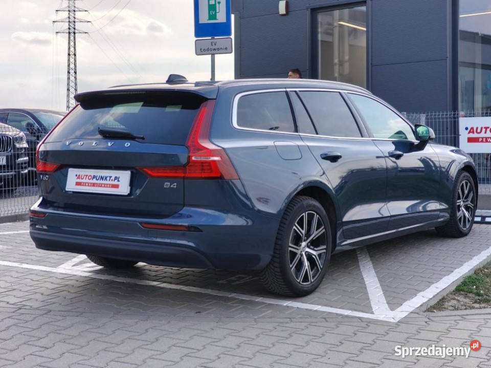 Volvo V60 2022r FV23 bezwypadkowy Skóra Poznań