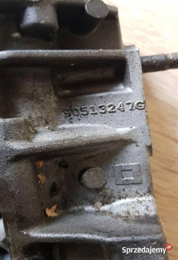Łapa mocowanie EGR 90513247G 30 D Maserati Mielec